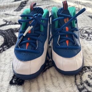 Nike Air Foamposite Little Posite PRO (TD) Sz 8C Toddler White Blue 843769 404